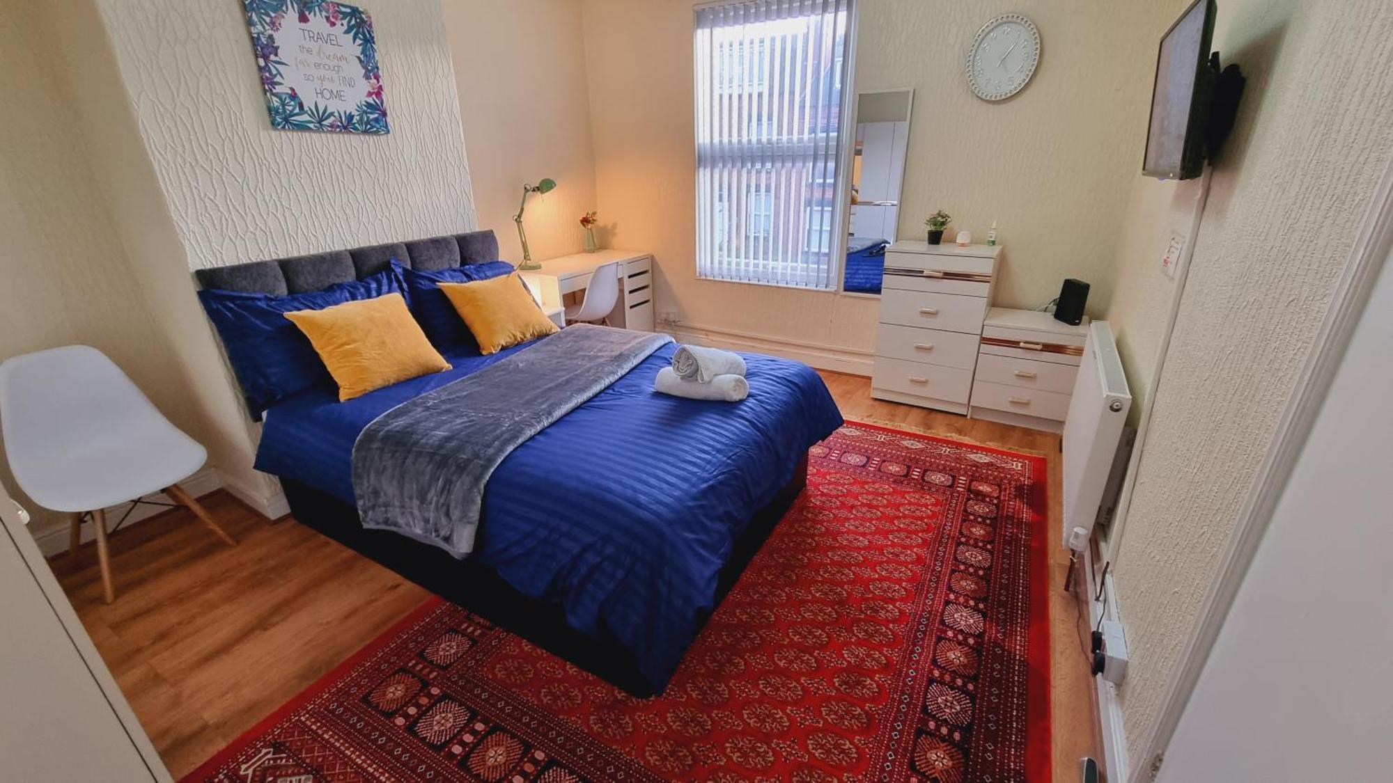 Отель Bright Sunny, Double Bed With Garden, Tv And Wi-Fi Лидс Экстерьер фото